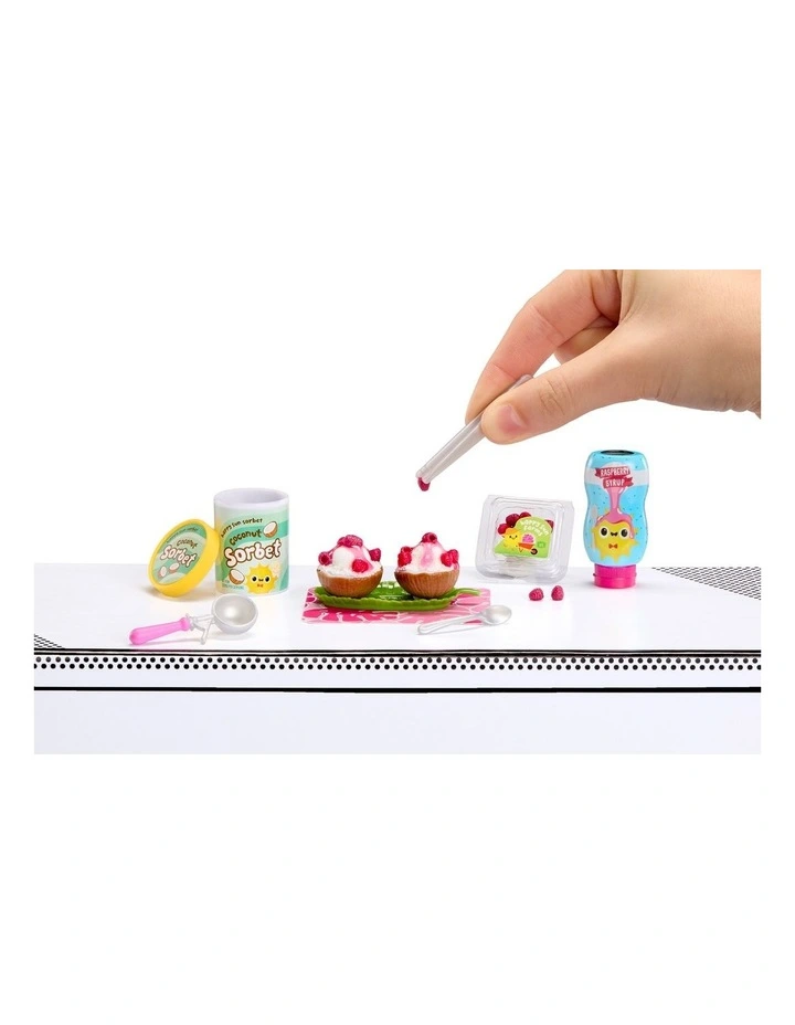 MGA's Make It Mini Foods Cafe Series 6 image 3