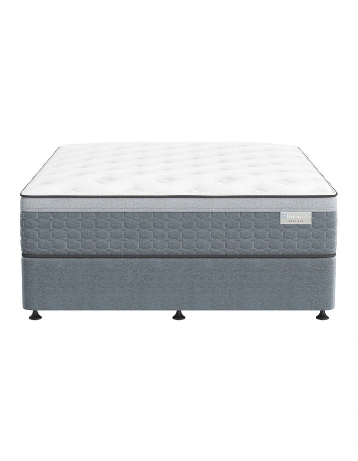 Posturepedic Private Collection Mattress Medium in White image 6