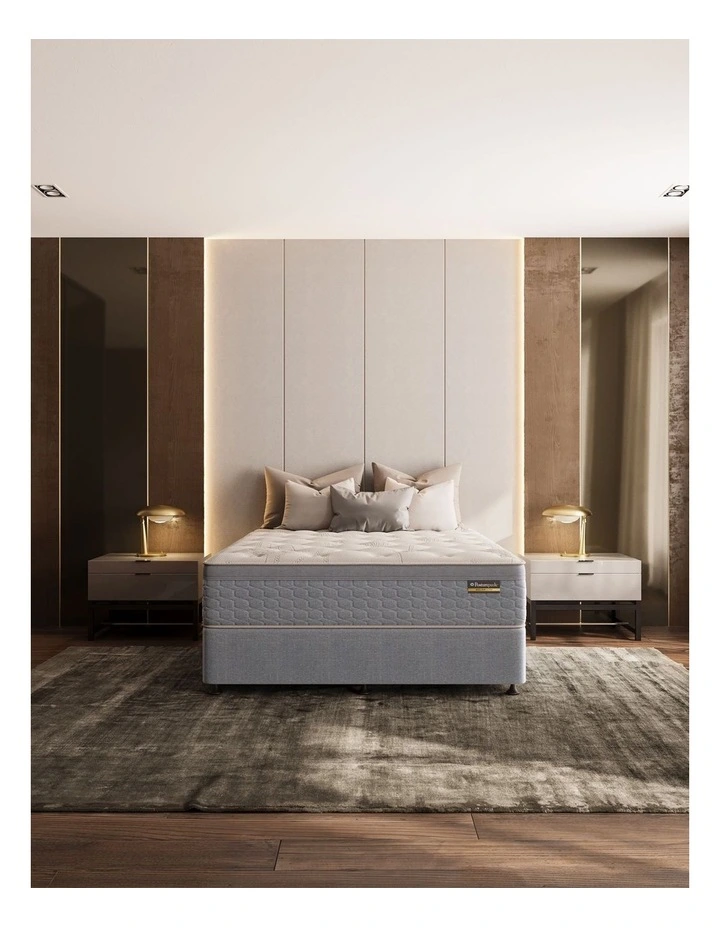 Niseko Flex Medium Mattress in White image 1