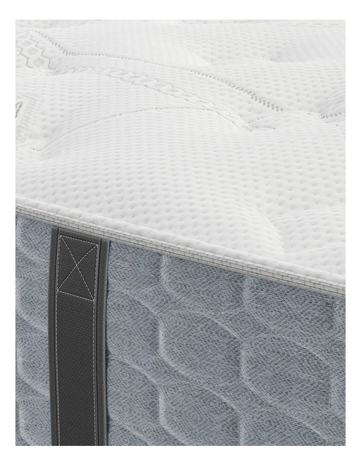 Niseko Flex Cushion Firm Mattress in White image 5
