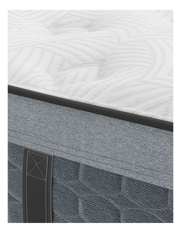 Sealy Private Collection Flex Cushion Firm Mattress in White image 4