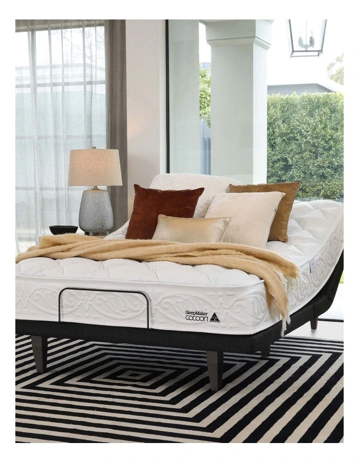 Cocoon Silver Eden Medium 5 Mattress in White image 2