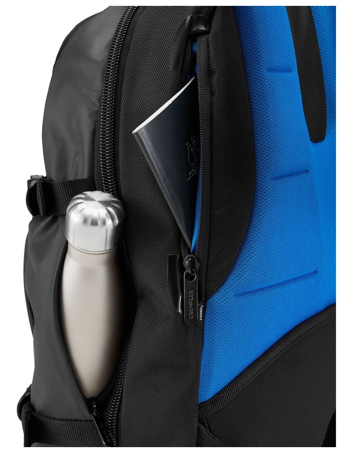crumpler zero border backpack