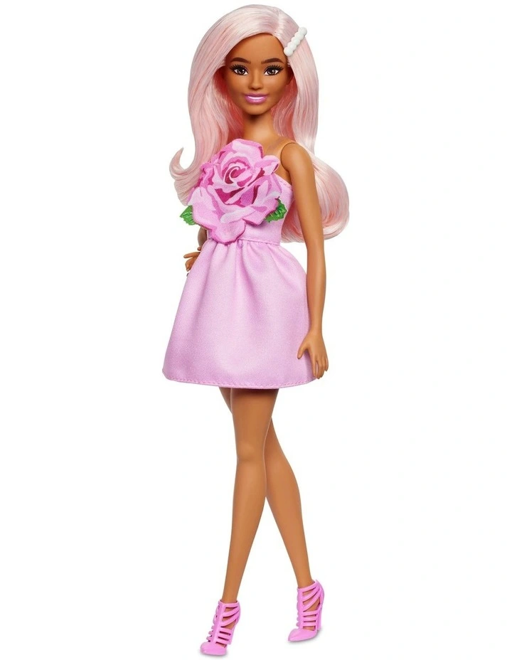 Fashionista Doll Assortment image 5