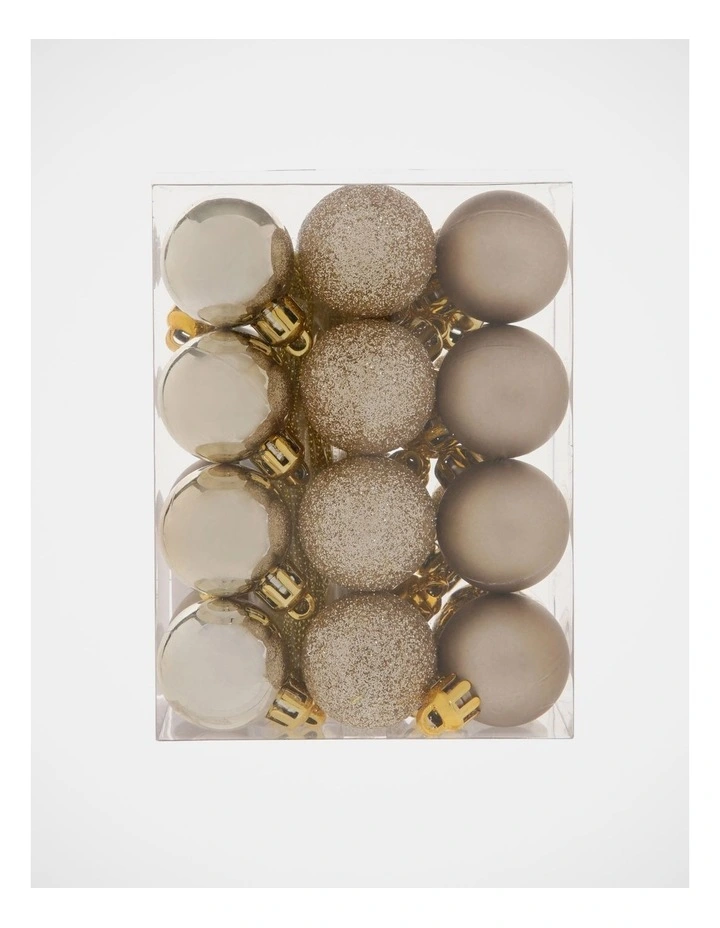 Luxe Christmas 24 Pieces image 2