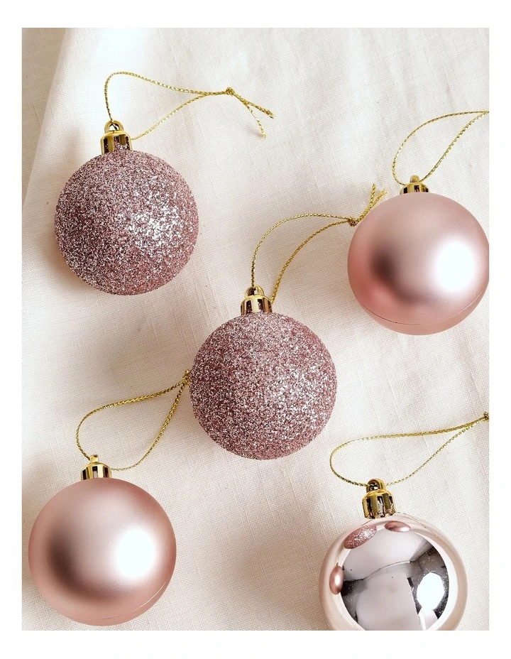 Luxe Christmas 24 Pieces image 3