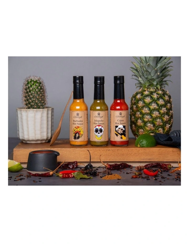 Hot and Spicy Sauce Collection Box 342g image 2