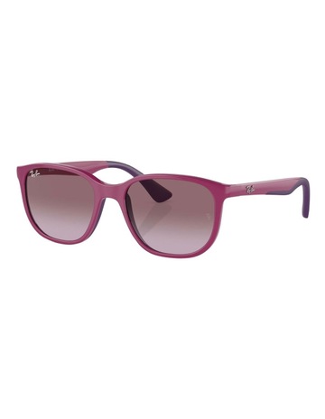 Pink colour