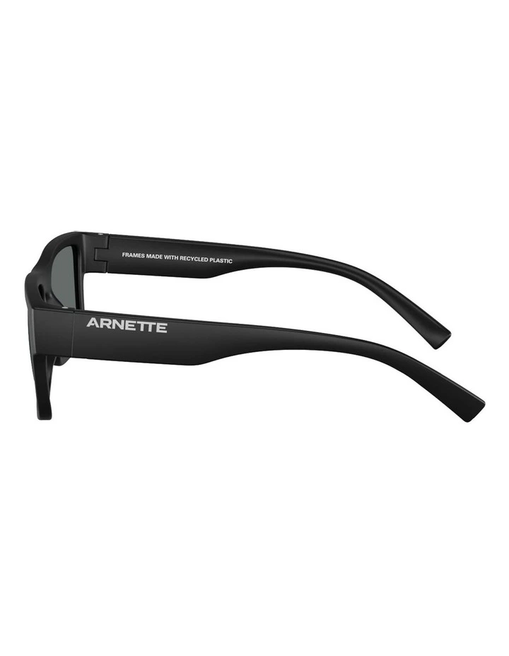 Omgee Injected Polarised Sunglasses in Black image 3