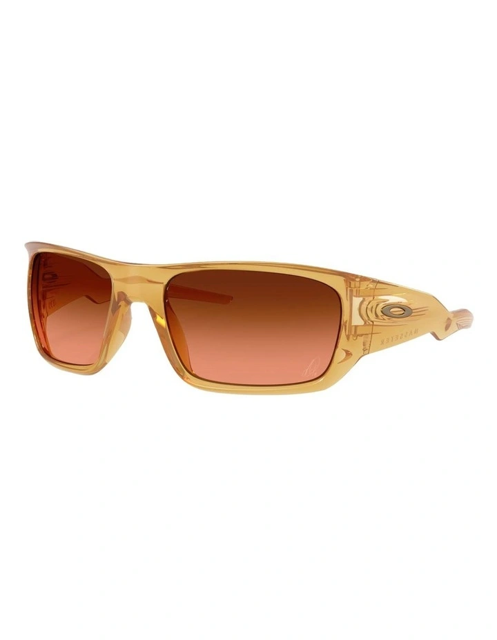 Alexia Putellas Signature Series Masseter O_Matter Sunglasses in Yellow image 1