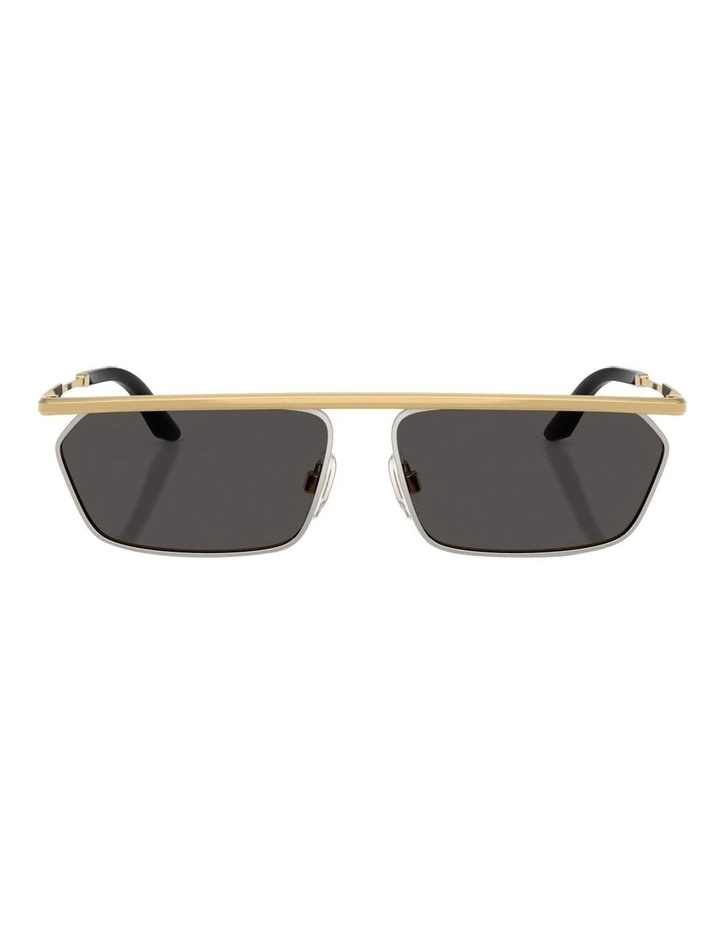 Metal Sunglasses in Gold image 2