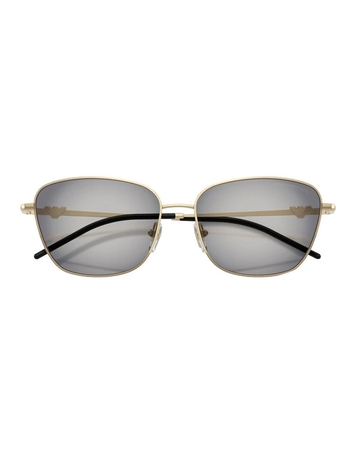 Metal Sunglasses in Gold image 4