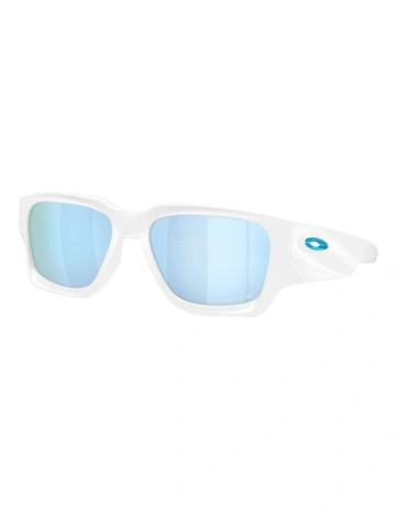 Instagator O_matter Polarised Sunglasses in White
