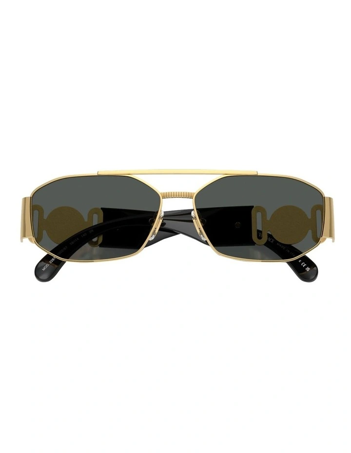 Metal Sunglasses in Gold image 5