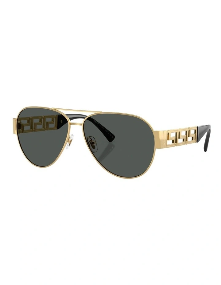 Metal Sunglasses in Gold image 1
