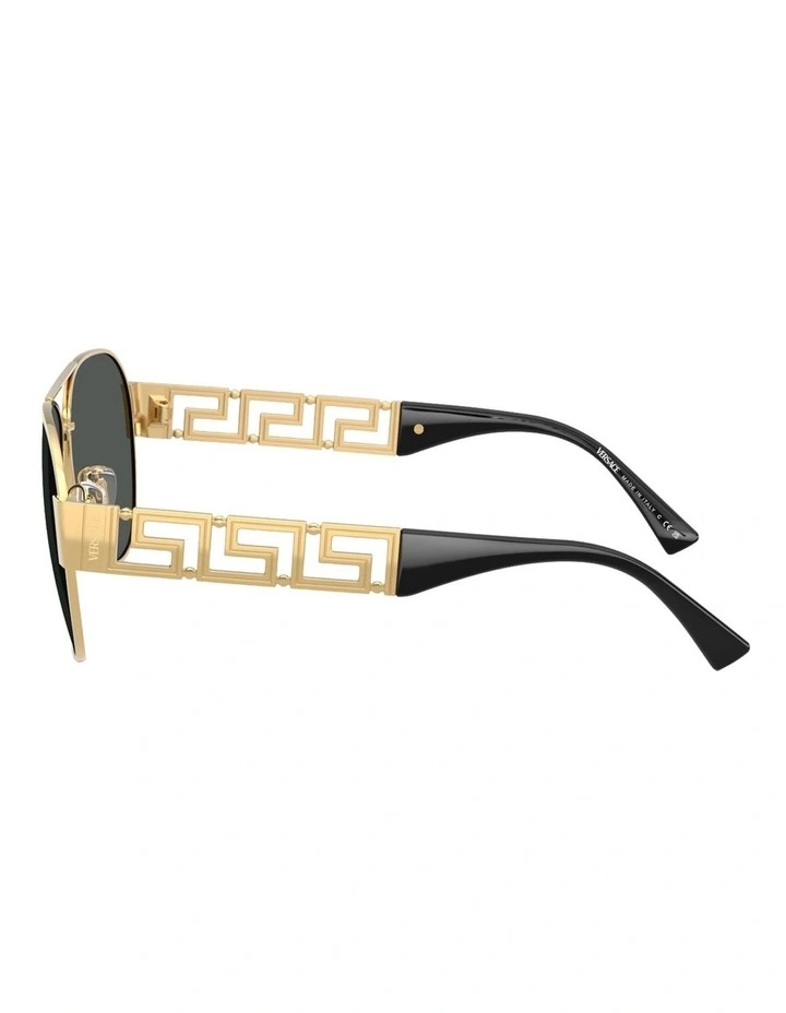 Metal Sunglasses in Gold image 3