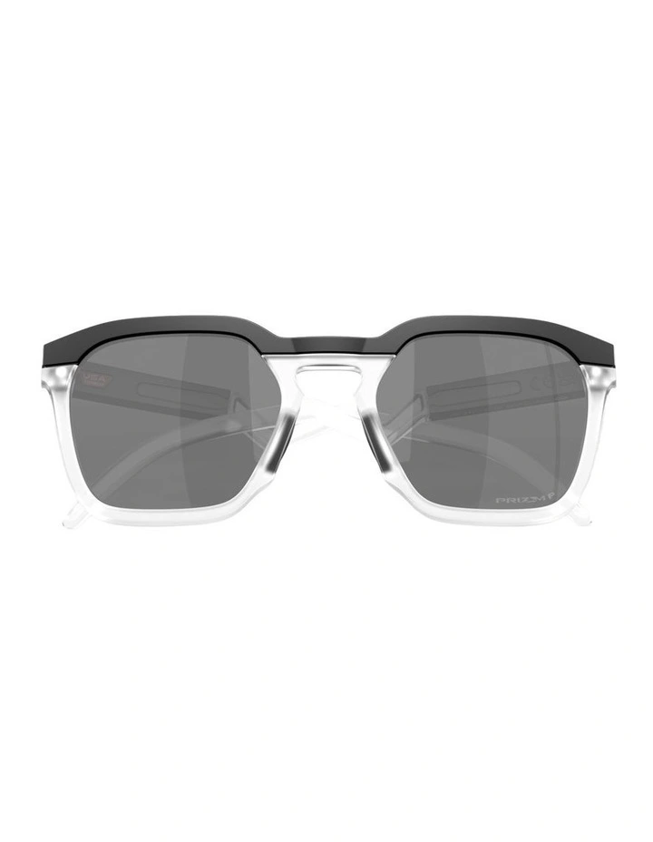 O Matter Polarised Sunglasses HSTN SQ in Black image 4