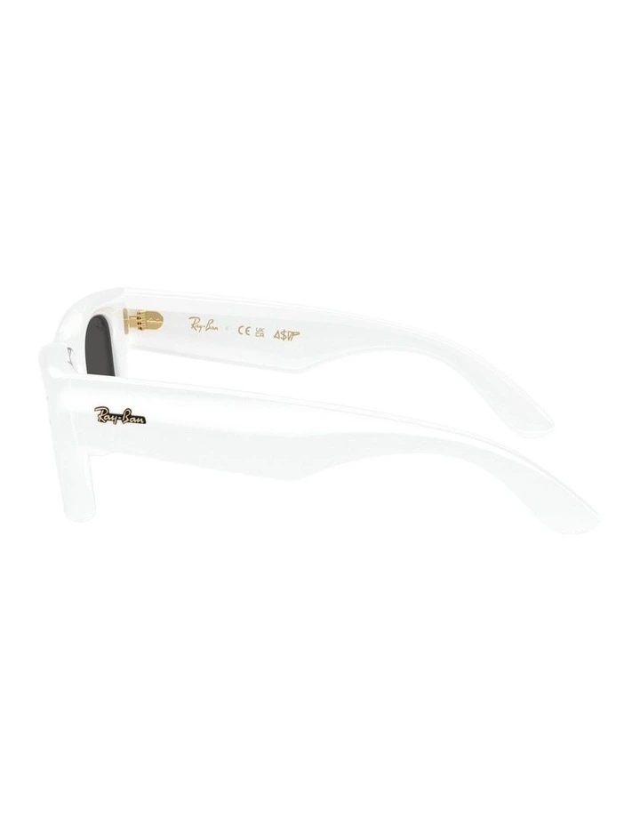 Wayfarer Puffer Nylon Sunglasses in White image 3