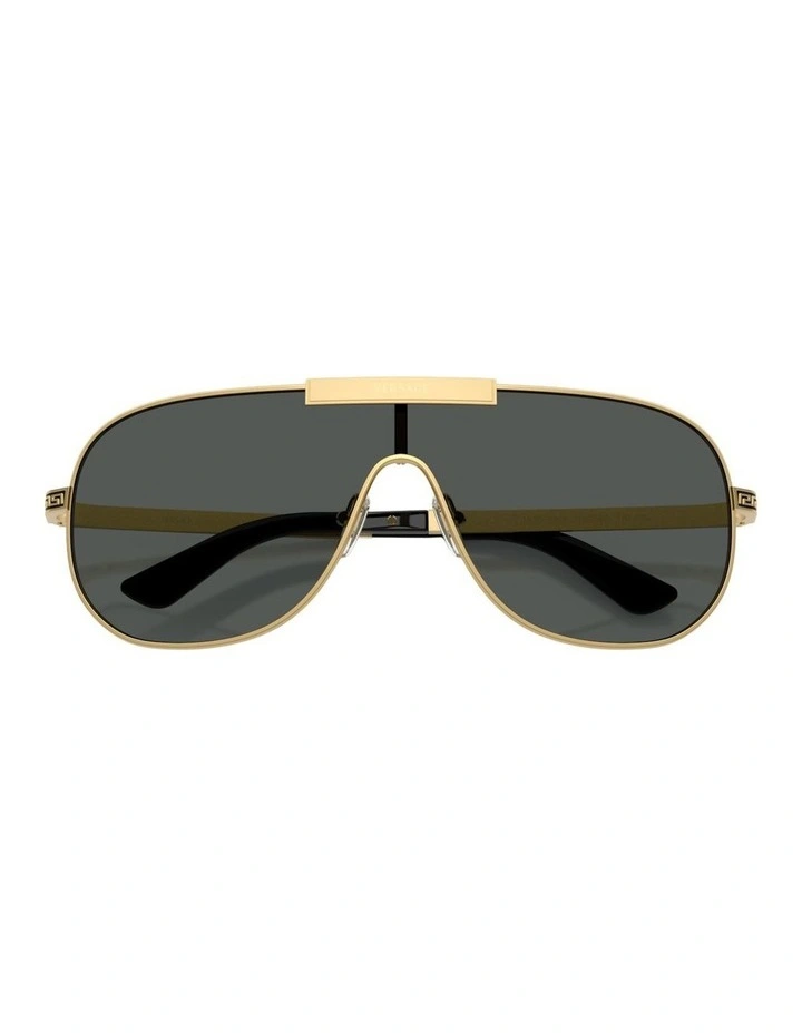 Metal Sunglasses in Gold image 3
