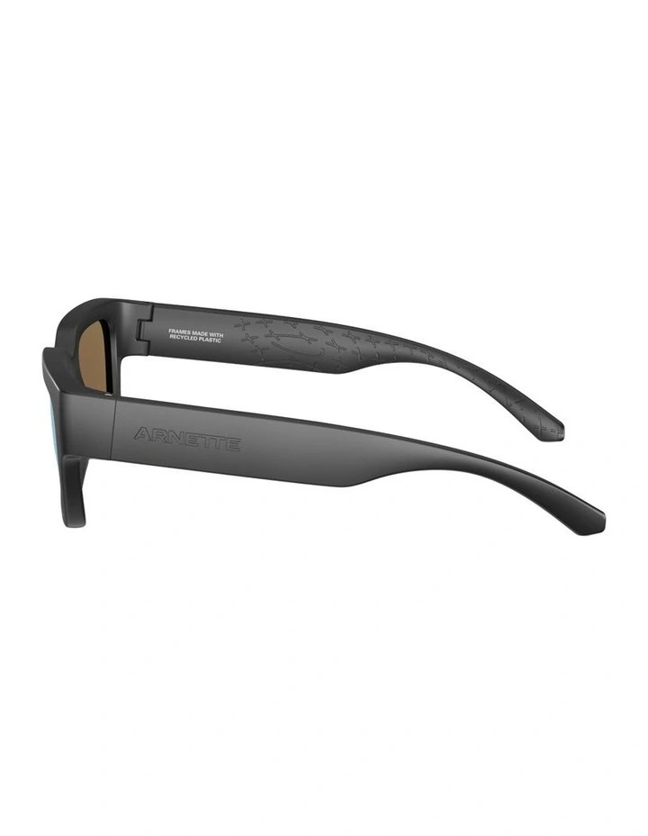 Myndegap Injected Polarised Sunglasses in Black image 2
