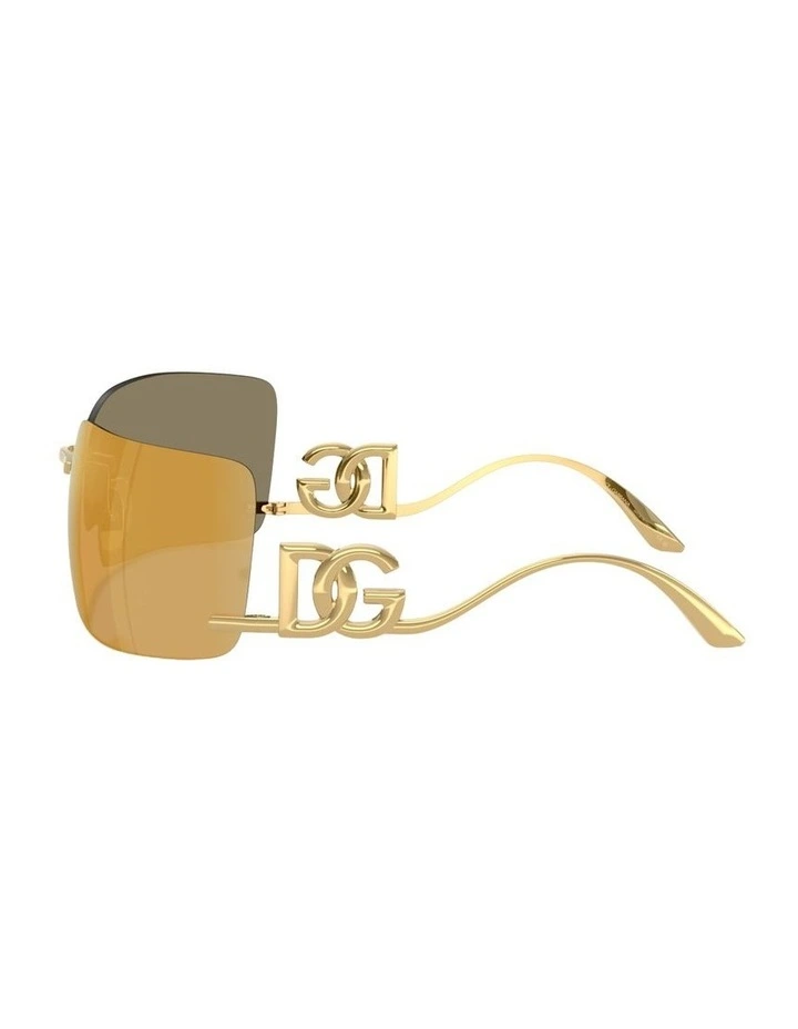 Metal Sunglasses in Gold image 2