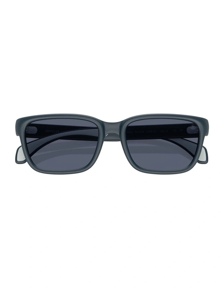 Slicka Injected Polarised Sunglasses in Blue image 3