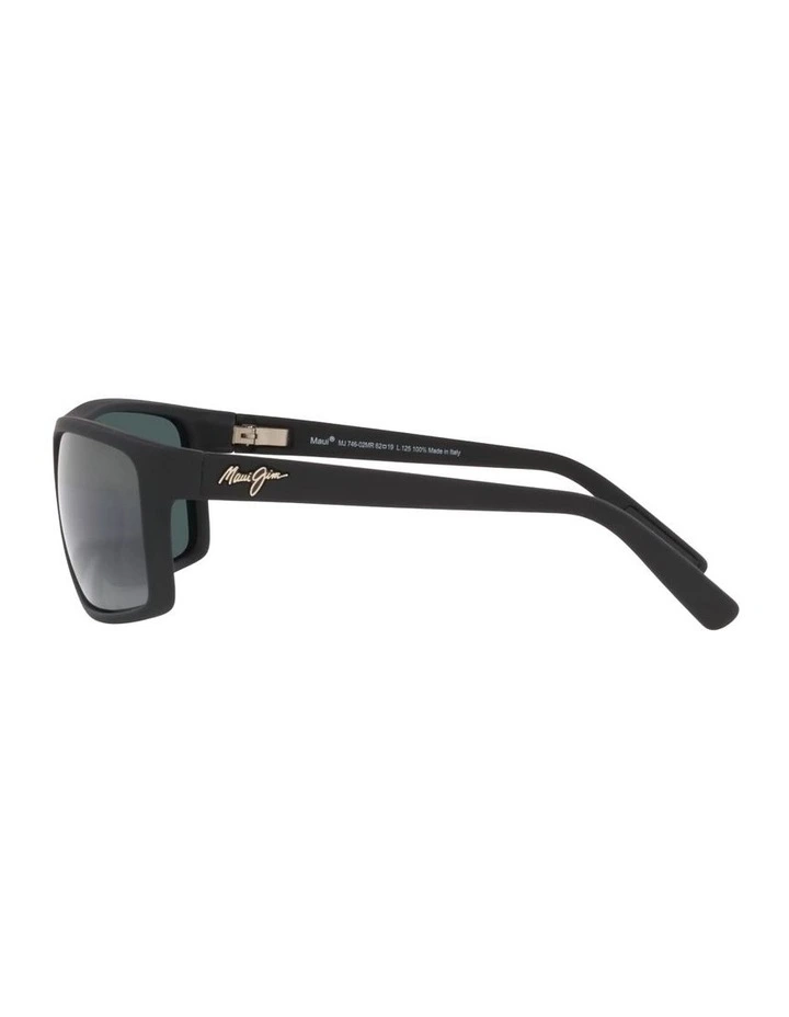 Byron Bay Nylon Polarised Sunglasses 746 in Black image 2