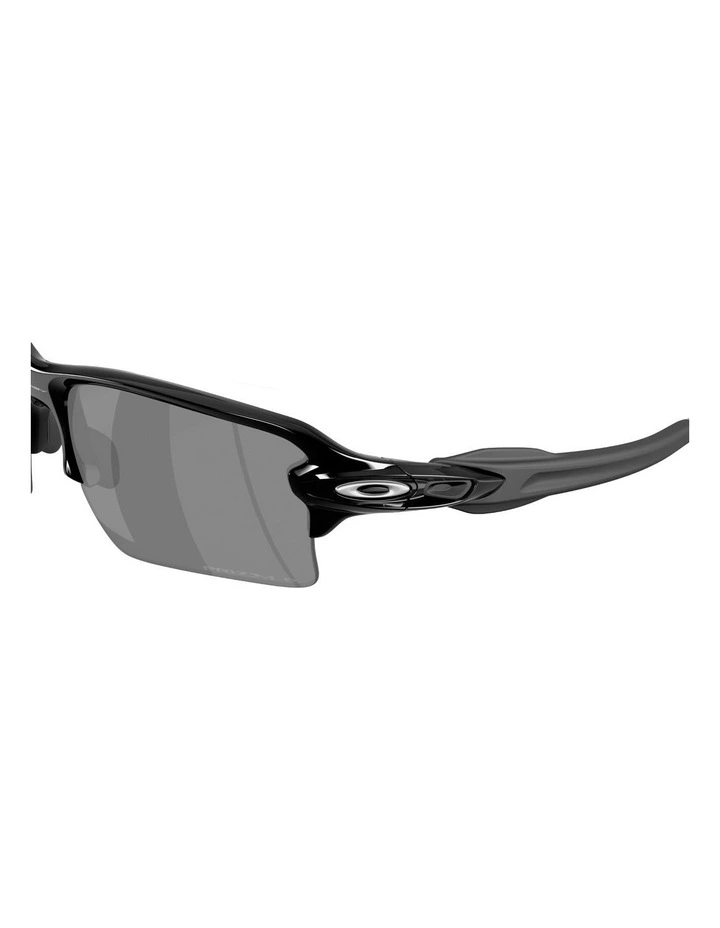 Flak 2.0 XXL O_Matter Polarised Sunglasses in Black image 6