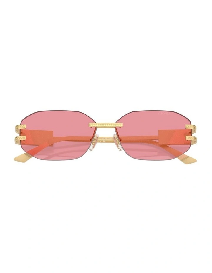 Metal Sunglasses in Gold image 2