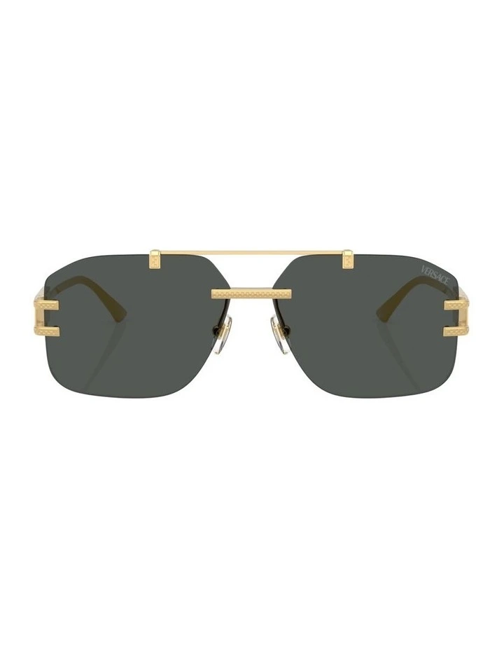 Metal Sunglasses in Gold image 2