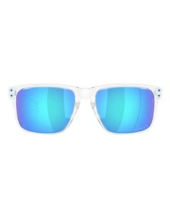 Oakley Holbrook XXL O_matter Polarised Sunglasses in Transparent