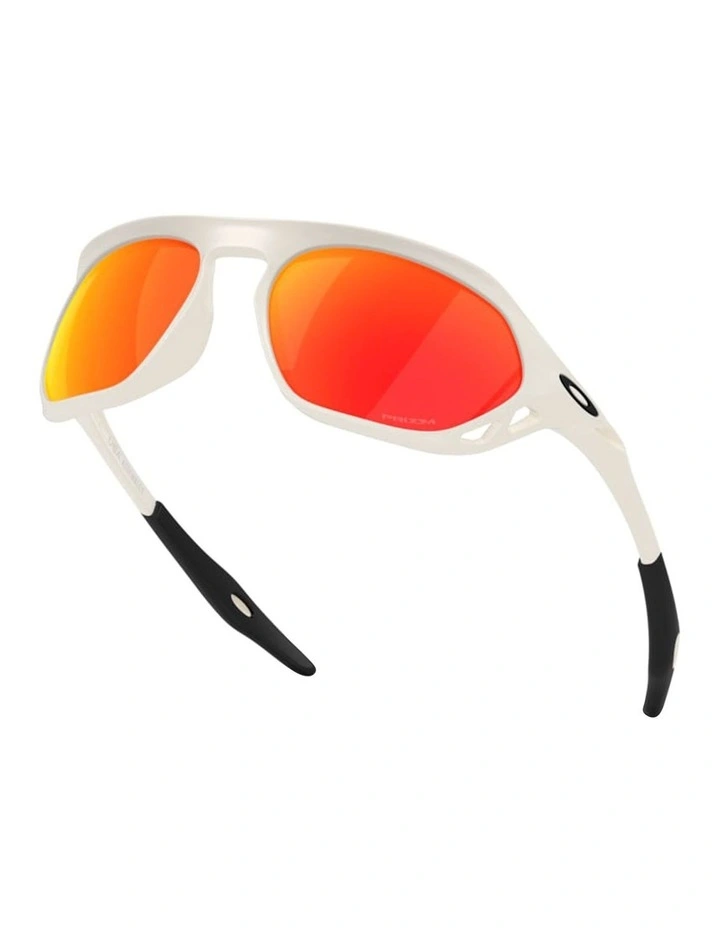 Oakley Cage Jacket O_matter Sunglasses in White image 3