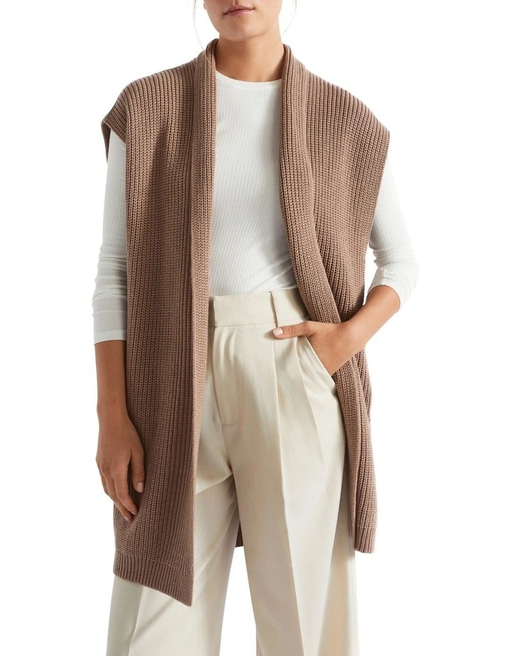 Wool Knit Gilet in Macchiato Marle image 2