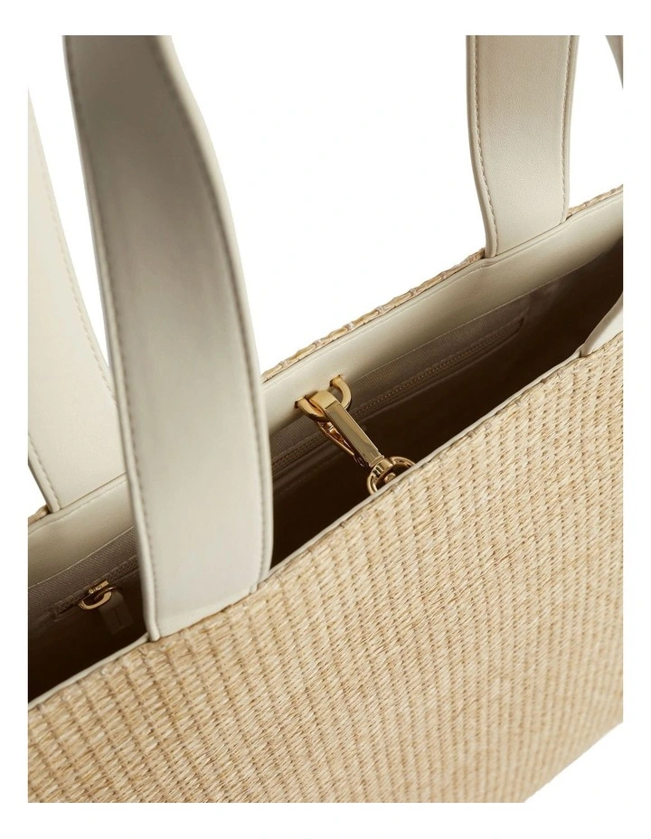 Raffia Tote in Stone Natural image 5