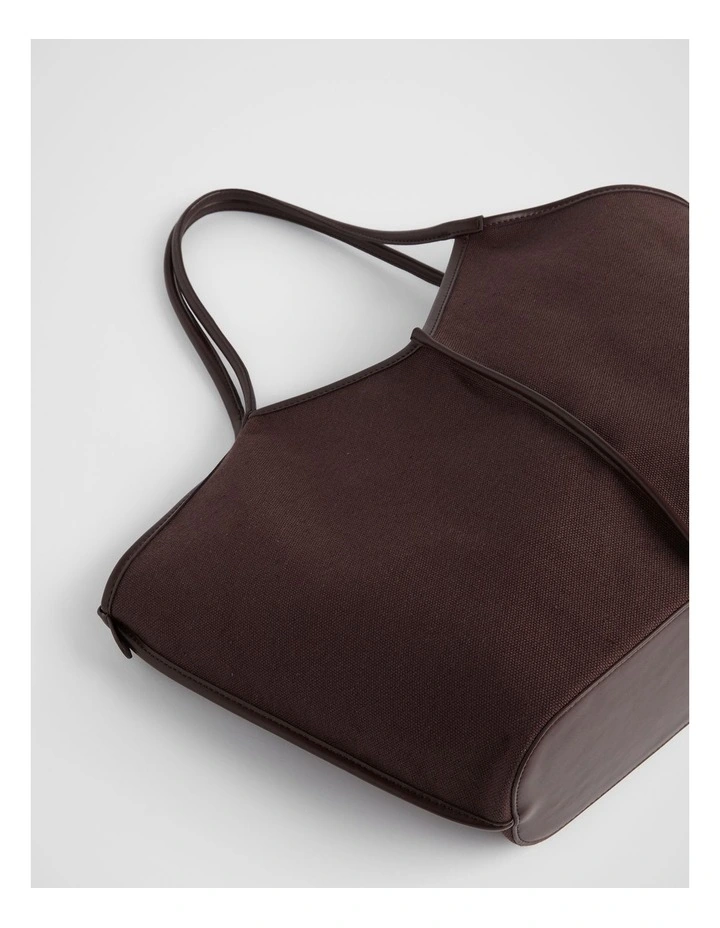 Canvas Tote in Deep Raisin image 4
