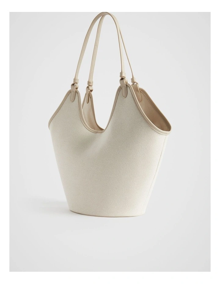 Relaxed Day Tote Bag in Natural image 3