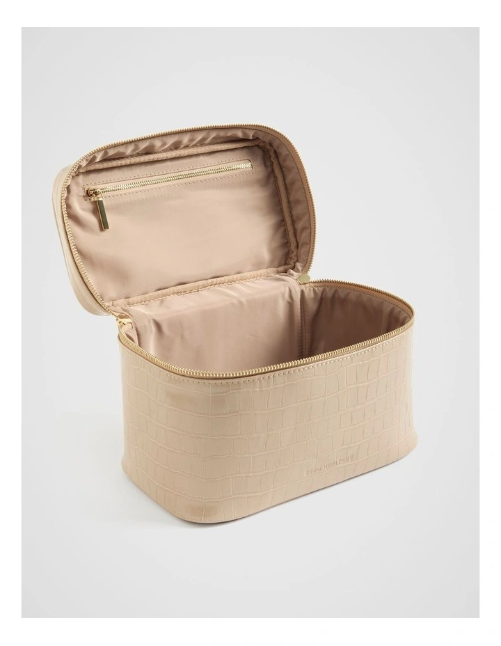 Vanity Case in Vanilla Croc image 3