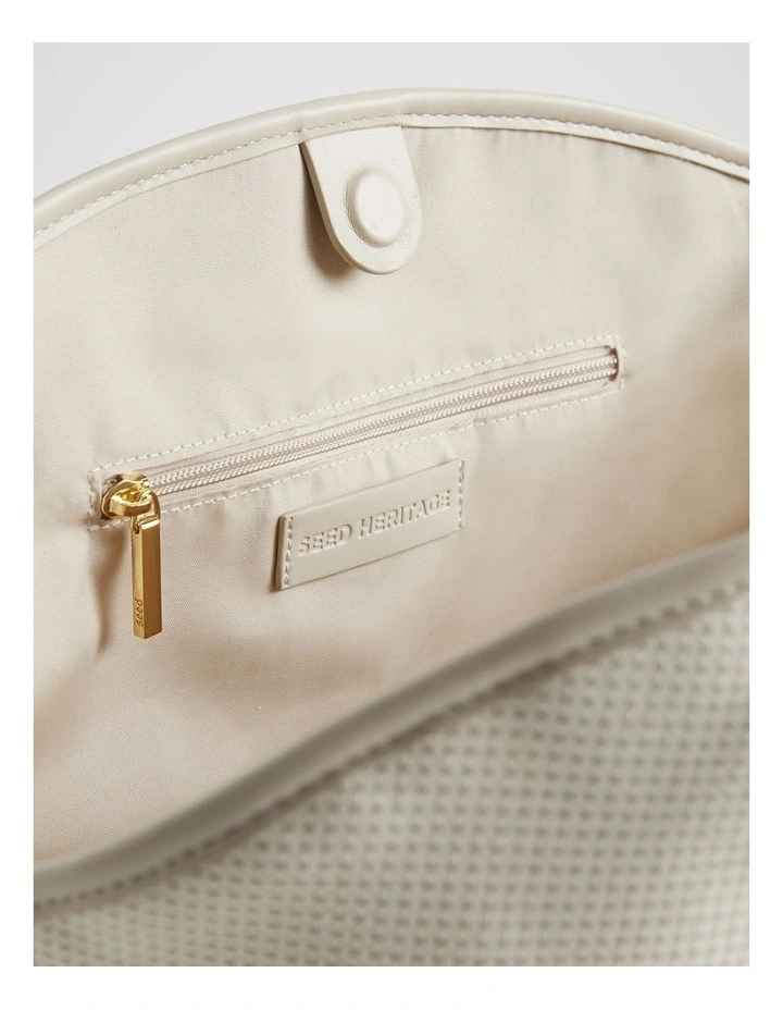 Pocket Detail Fabric Tote in Oat image 4