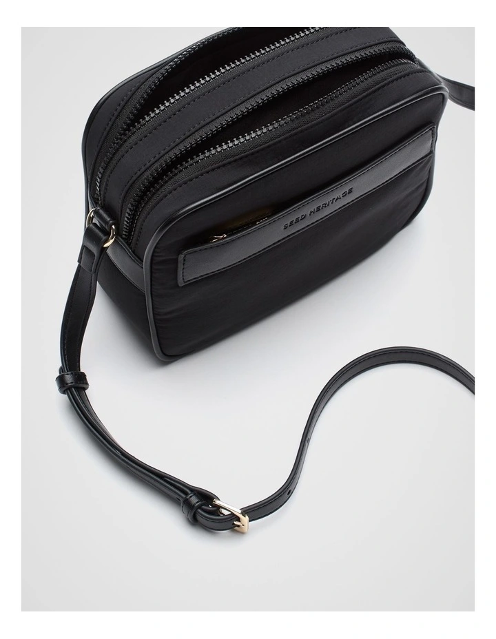 Essential Camera Bag in Black image 5