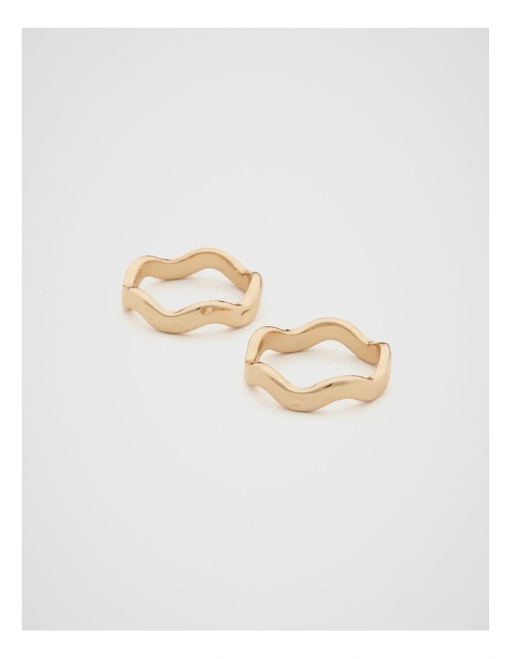 Wave Ring in Gold image 3