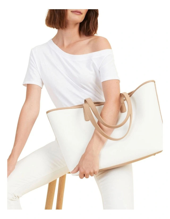 Canvas Essential Tote image 3