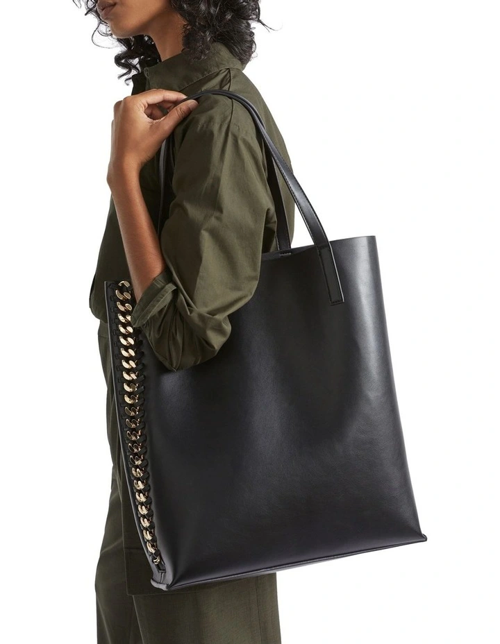 Chain Tote image 3