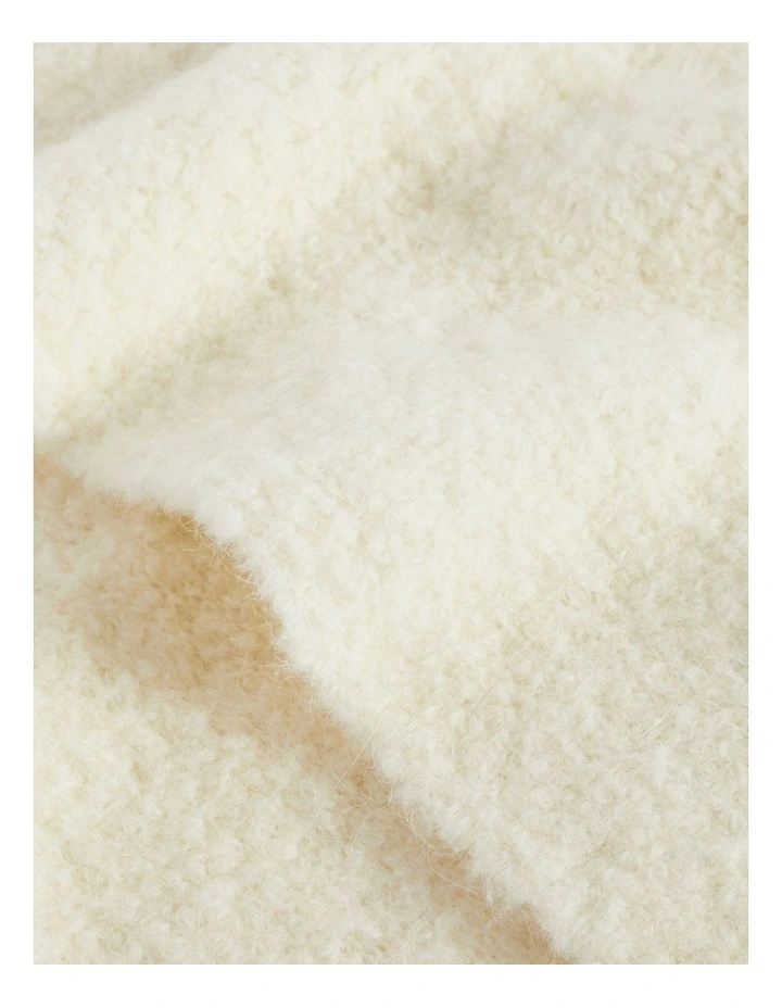 Textured Wrap in Cream image 3