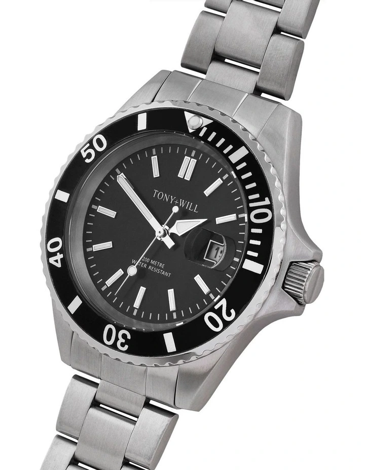 Diver Watch in Silver image 2