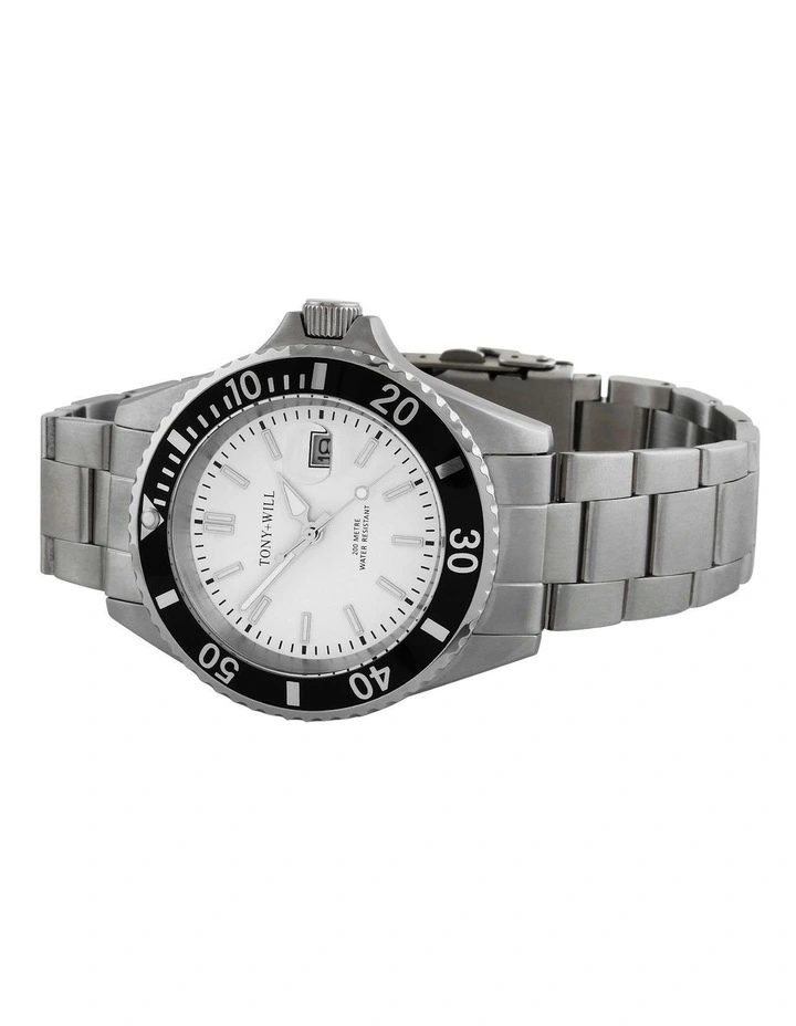 Diver Watch in Silver image 4