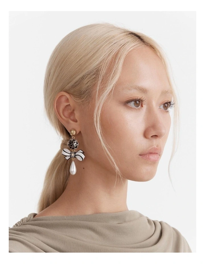 Revival Drop Earrings in Black/White image 2
