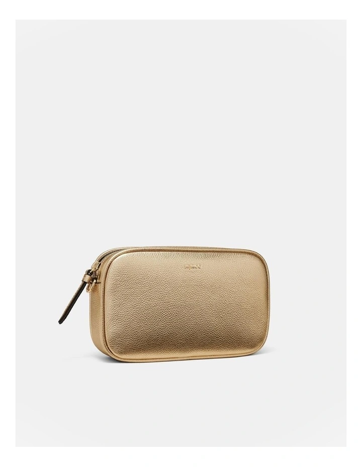 Classico Pouch in Light Gold image 2