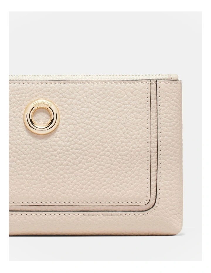 Orbit Medium Pouch in Pearl image 4