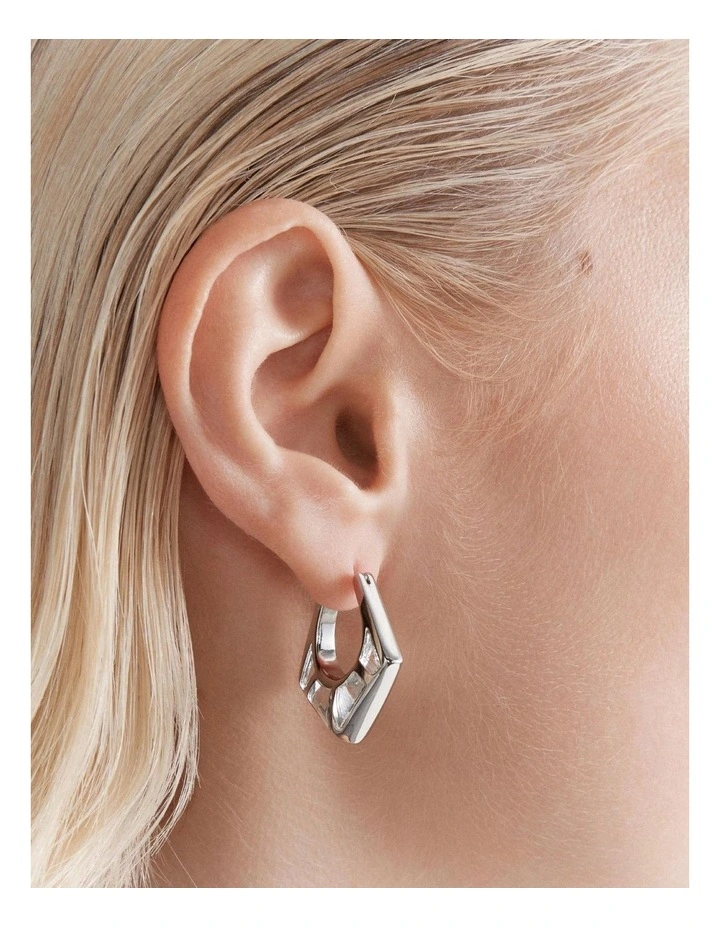 Aperture Earrings in Silver image 4