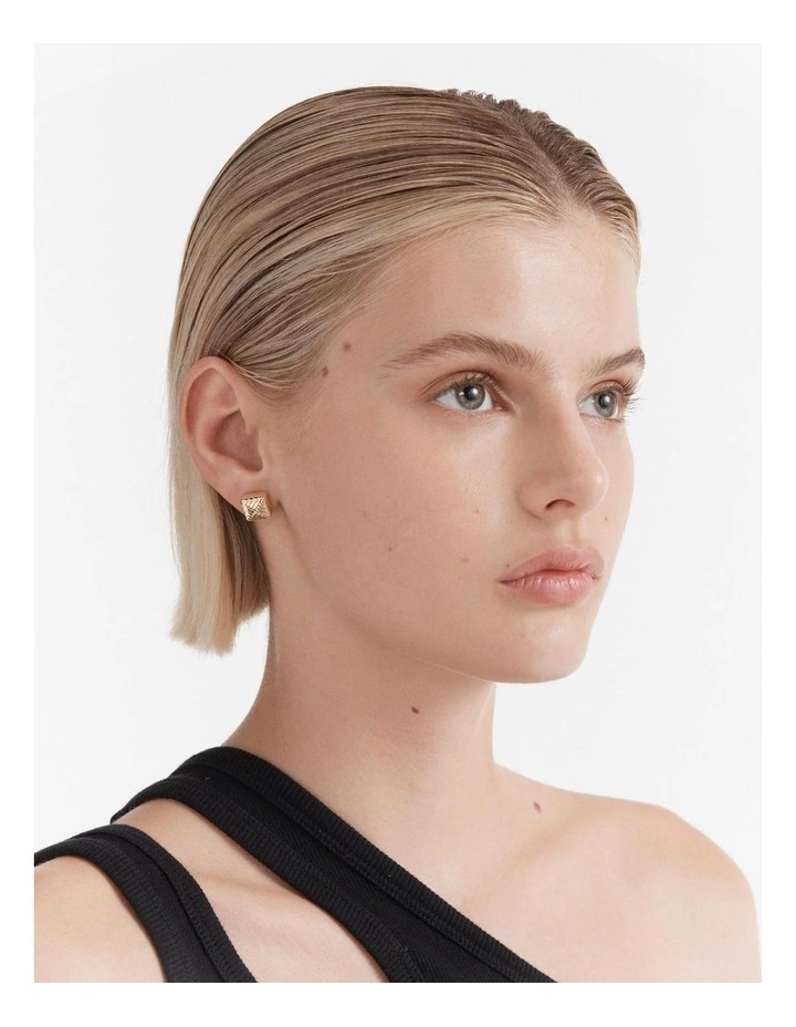 Weave Around Stud Earrings in Gold image 2